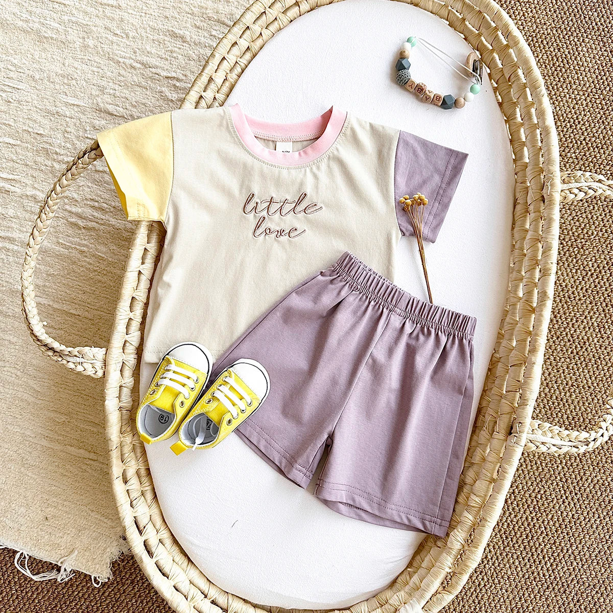 2024 New Baby Girls Clothes Set Casual Embroidered Letters Color Patchwork Short Sleeved T-shirt+loose Shorts Summer Boys Suit